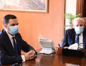 محافظ بورسعيد يعقد اجتماعا لمتابعة سير العمل بعدد من المشروعات 