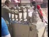 الرى تنفذ قرار إزالة لحائط اعترض عملية تأهيل ترعة بأسيوط