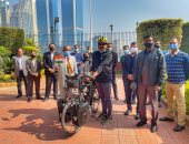 ‎سفير الهند يشهد انطلاقة راكب الدراجات الهندى فى جولته حول العالم