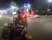 مواطنون يقضون ليلتهم على كورنيش الإبراهيمية بأسيوط رغم برودة الجو.. فيديو