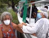 قوافل طبية تتجول فى غابات الأمازون لتطعيم السكان بلقاحات كورونا.. فيديو