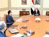 الرئيس السيسى يوجه بتعزيز جهود تطبيق الأساليب التكنولوجية الحديثة فى الزراعة ونشر نظام الرى الحديث.. ويشدد على الاستمرار فى تأهيل "الأئمة والواعظات" وتوفير الدراسات العليا للعاملين بالأوقاف 