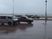 أمطار لا تتوقف وبرودة غير مسبوقة.. موجة طقس قاسية بالإسكندرية.. فيديو
