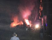 اندلاع حريق هائل داخل مخزن خردة بقرية خرسيت بالغربية.. فيديو وصور