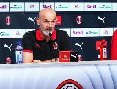 ميلان ضد الانتر.. بيولي يطالب اللاعبين بعقل بارد وقلب يغلى فى ديربى الغضب