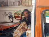 التضامن الاجتماعى بالسويس تنقل شاب مشرد إلى دار كبار بلا مأوى