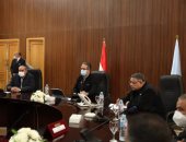 تفاصيل اجتماع وزيرى الآثار والسياحة والطيران مع نواب ومستثمرى الغردقة