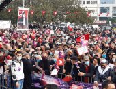 الدستورى الحر يرفع شعار يا نواب البرلمان خلصونا من الإخوان فى وقفة احتجاجية بتونس