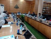 مجلس شئون التعليم بجامعة بنها يناقش استعدادات الكليات لامتحانات الترم الأول