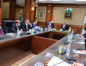 محافظ سوهاج يلتقى أعضاء مجلسى النواب والشيوخ لبحث آليات العمل والتعاون المشترك