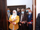 القباج ومحافظ بورسعيد يفتتحان وحدة التضامن الاجتماعى بجامعة بورسعيد.. صور