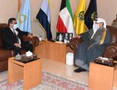 سفير مصر فى الكويت يلتقى نائب رئيس الوزراء وزير الدفاع