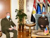 الفريق محمد فريد يلتقى قائد القيادة المركزية الأمريكية   