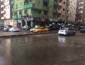 هطول أمطار غزيرة على سواحل مدينة العريش بشمال سيناء