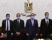 رئيس الوزراء يشهد مراسم توقيع بروتوكول تعاون لإتاحة خدمات مصلحة الضرائب العقارية على منصة مصر الرقمية.. ويؤكد: يأتى فى إطار استراتيجية الدولة للتنمية المستدامة.. ويسهل على المواطنين طلبات الخدمات الحكومية 