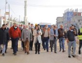 محافظ دمياط تجرى جولة لمتابعة مشروعات تطوير مدينتى كفر سعد وميت أبو غالب