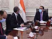 الحكومة: 45 خدمة تم إطلاقها على منصة مصر الرقمية و1.3 مليون مستخدم حتى الآن.. واختيار 5 مدارس بـ5 محافظات بمشروع المدارس التكنولوجية.. و"مدينة المعرفة" بالعاصمة الإدارية ستكون مجتمعا شاملا لتكنولوجيا المعلومات