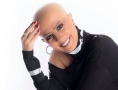 لينا شاكر فى جلسة تصوير بعد إصابتها بالسرطان وشريف مدكور يدعمها.. صور