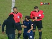 رمضان صبحى يعترض على حكم مباراة بيراميدز والجونة.. فيديو