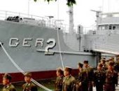 بعد نصف قرن.. طاقم سفينة أمريكية ينتزع حكم تعويض بـ2.3 مليار من بيونج يانج.. محكمة أمريكية تصدر القرار استناداً لقانون "الحصانة السيادية".. القصة بدأت 1968 لاشتباه فى تجسس وأفراد السفينة احتجزوا 11 شهراً