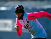 نيمار يعود لتدريبات باريس سان جيرمان ويقترب من مواجهة برشلونة فى الأبطال