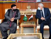 وزير داخلية باكستان يبحث مع سفير مصر تعزيز العلاقات الثنائية 