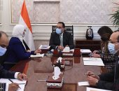 الحكومة: إنشاء 57 وحدة صحية و40 مركزاً طبياً ضمن مبادرة "حياة كريمة" 