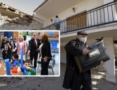 العالم هذا المساء.. أضرار مادية كبيرة بسبب زلزال بقوة 6.3 ضرب اليونان.. قرينة الرئيس الأمريكى تزور مدرسة ابتدائى برفقة وزير التعليم.. ومقهى بالتشيك يجذب زوراه بكيكة فيروس كورونا.. صور