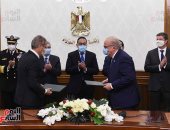 رئيس الوزراء يشهد توقيع اتفاقية لدراسة إنتاج الهيدروجين الأخضر لتوليد الطاقة