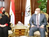 محافظ بنى سويف يستقبل وزيرة التضامن لوضع حجر أساس مجمع الخدمات المتكاملة 