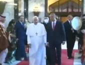 بابا الفاتيكان يصل كنيسة "حوش البيعة" بمدينة الموصل العراقية