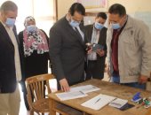 وكيل تعليم الغربية يتابع سير امتحانات النقل بالتعليم الثانوي بطنطا.. صور