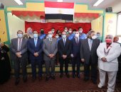 محافظ كفر الشيخ ووزير الاتصالات يفتتحان عددا من المشروعات الخدمية.. صور