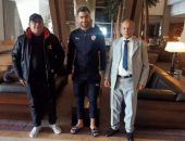 حمزة المثلوثى يتلقى الدعم من والده قبل مواجهة الزمالك والترجى فى الأبطال