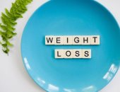 6 فوائد صحية لتناول الطعام ببطء.. منها تحسين الهضم وإنقاص الوزن