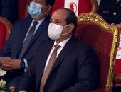 الرئيس السيسى يشاهد فيلما تسجيليا "سيرة الشهداء" خلال الندوة التثقيفية