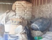 ضبط 58 طن مواد دهان و6 أطنان أرز شعير مجهولة المصدر بالشرقية