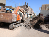 بدء تنفيذ مشروعات تطوير الريف بدار السلام فى سوهاج ضمن "حياة كريمة".. صور