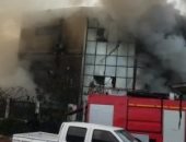 خروج 12 مصابا فى حريق مصنع العبور من المستشفى بعد تحسن حالتهم