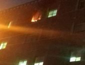 مدير مستشفى قفط للعزل: ماس كهربائى وراء حريق غرفة العاملين ولا توجد إصابات.. فيديو