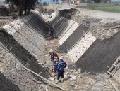 بدء تنفيذ مشروع الصرف الصحى بقرية الخادمية وتبطين ترعة المفروزة فى كفر الشيخ