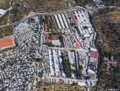 محكمة يونانية تدين لاجئين أفغان بتهمة حرق مخيم وتقضى بحبسهم 5 سنوات