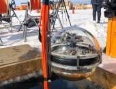 روسيا تطلق تلسكوبًا عملاقًا تحت الماء على عمق 4300 قدم.. اعرف ليه