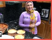 طريقة عمل طاجن شيش طاووق مع البطاطس البوريه من مطبخ رانيا النجار.. فيديو