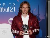 مورديتش: لا أحسب عدد سنواتى المتبقية مع ريال مدريد