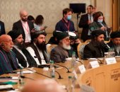 صور.. محادثات بين الحكومة الأفغانية وحركة طالبان فى موسكو