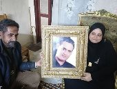 "اليوم السابع" يحتفل بعيد الأم مع والدة الشهيد "السيد عبدالعال".. والدته: كان بيدخل على الفرحة فى عيد الأم.. ويوم جنازته كأنه عريس يزف إلى الجنة والنساء أطلقن الزغاريد