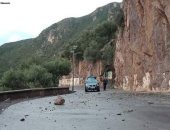 الجزائر تحذر المواطنين من التنقل بمواقع صخرية بمنطقة بجاية خوفا من الانهيارات