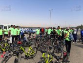 شباب أسوان يستعدون للمشاركة فى ماراثون دراجات على كورنيش النيل.. صور