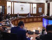 رئيس الوزراء يتابع خطوات الشراء الموحد لمستلزمات المبادرة الرئاسية حياة كريمة